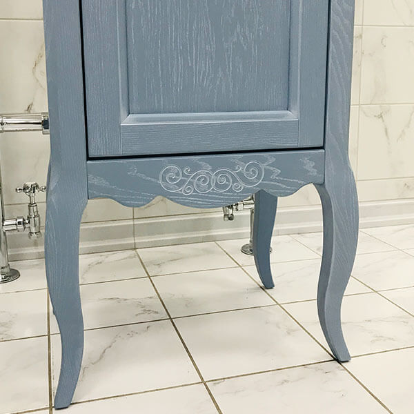 Шкаф-пенал ASB Wood Line Модерн 40 рошфор, белая патина Шкаф-пенал ASB Wood Line Модерн 40 рошфор, белая патина