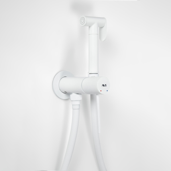 Гигиенический душ со смесителем AVS Slimmer белый матовый Гигиенический душ со смесителем AVS Slimmer белый матовый