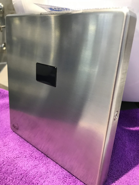 Автоматическое устройство смыва Alcaplast ASP4-KB Автоматическое устройство смыва Alcaplast ASP4-KB