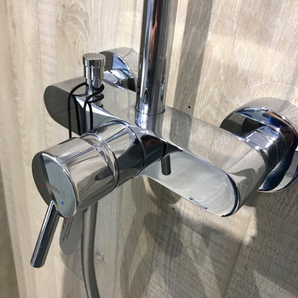 Душевая стойка Croma Hansgrohe 27222000 Душевая стойка Croma Hansgrohe 27222000