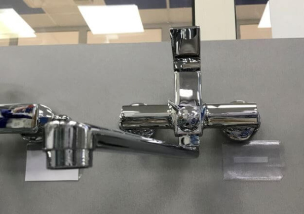 Смеситель универсальный Accoona H122 A71122 хром Смеситель универсальный Accoona H122 A71122 хром